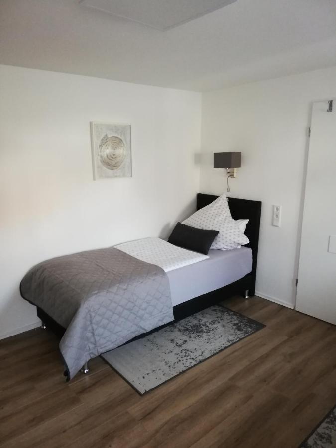 Ferienwohnung Hirmer Zirndorf Bagian luar foto