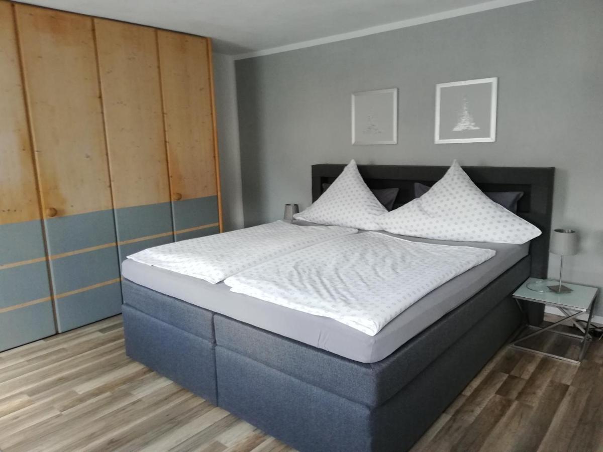 Ferienwohnung Hirmer Zirndorf Bagian luar foto